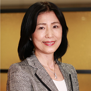 安藤　益代氏の写真